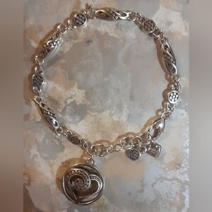 BRIGHTON SILVERTONE HEART & DAISY CHAIN BRACELET 8.5" 00